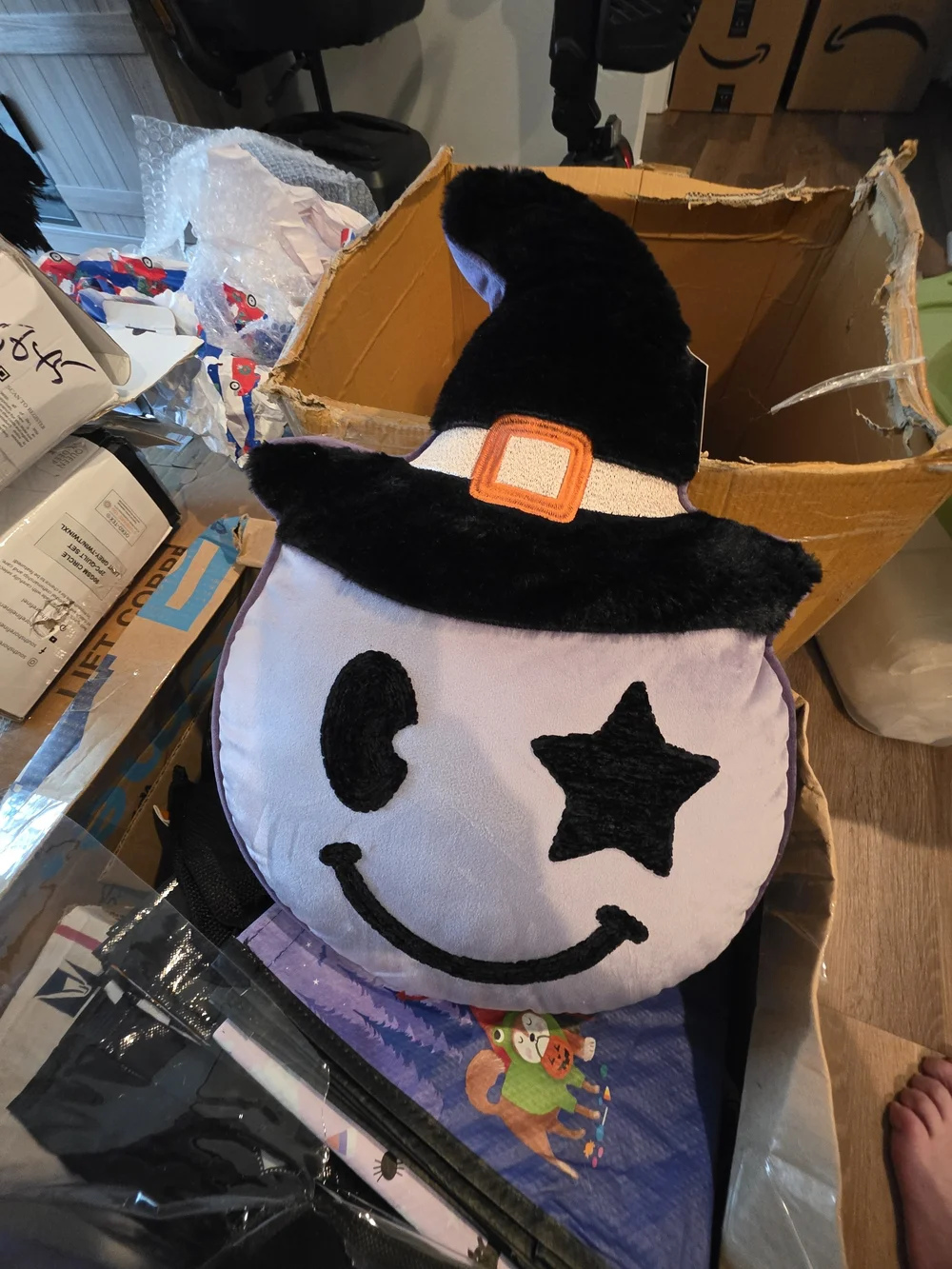 3 Envogue Pastel Green and Pastel Purple Halloween Emoji Pillows